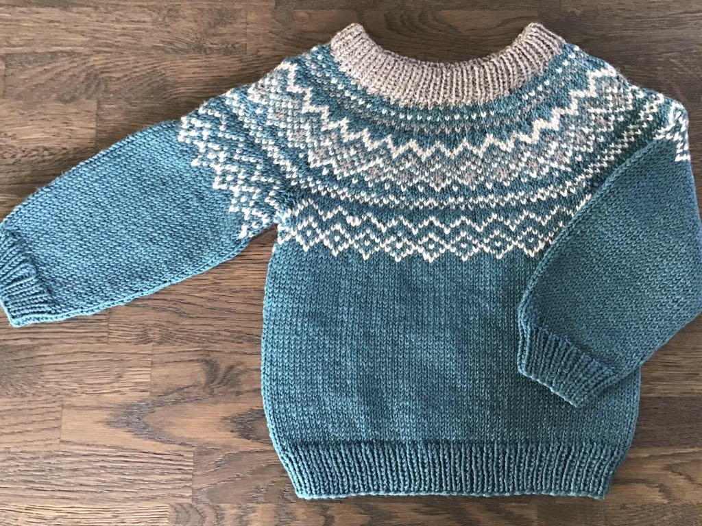 Genser i str. 1-1,5 år. Merinoull.