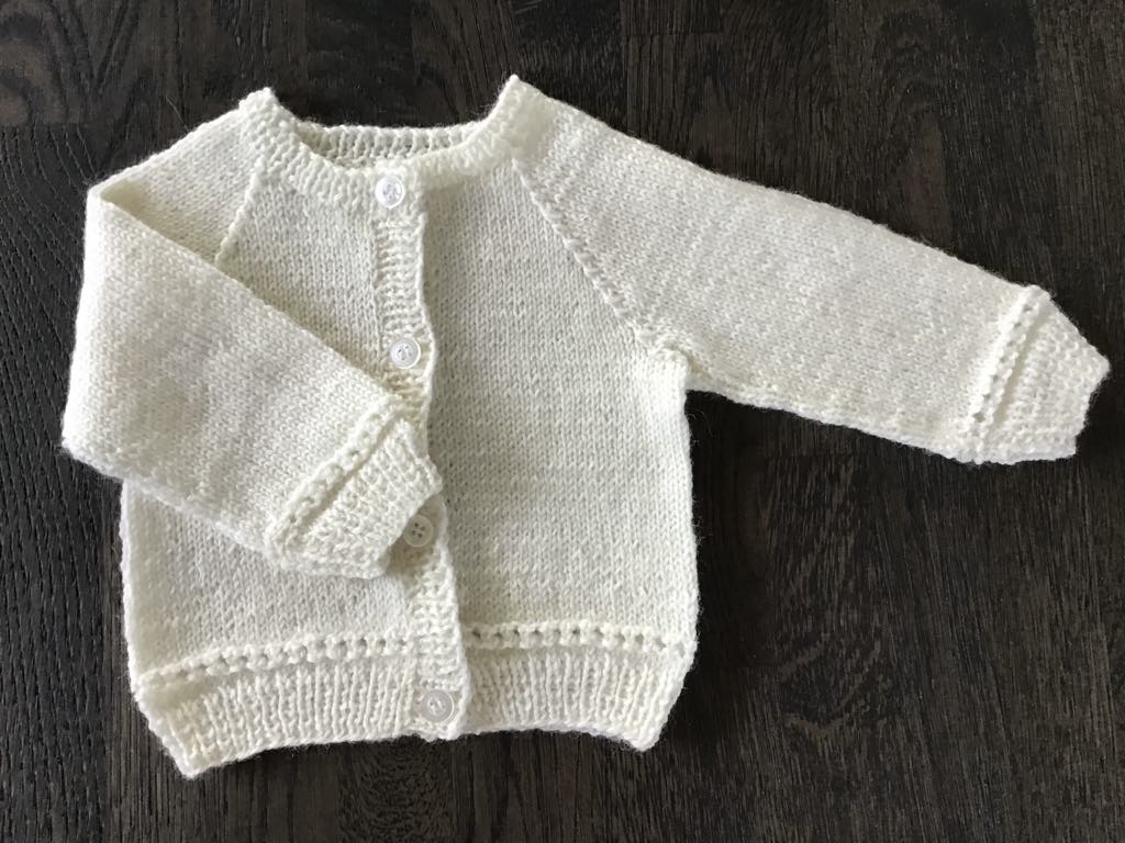 Jakke i str. 0-3 måneder. Baby merinoull.